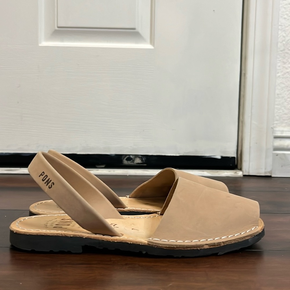 PONS CLASSIC STYLE WOMEN AVARCA SANDALS TAN size 7